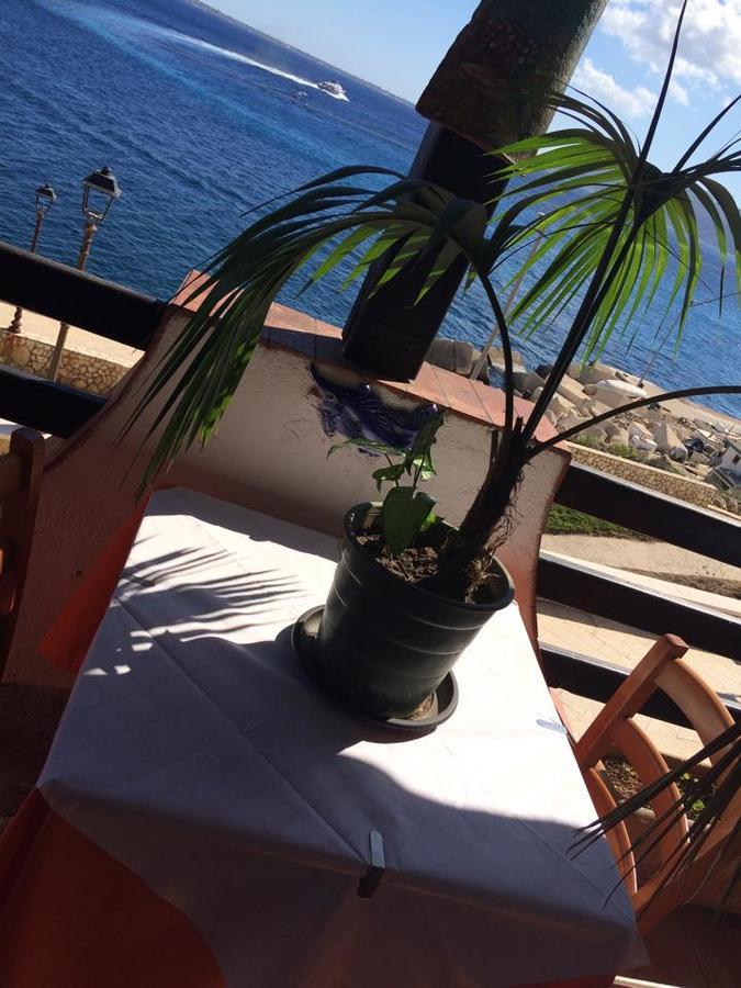 Albergo Paradiso レヴァンツォ エクステリア 写真
